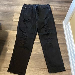 Black denim Mom jeans